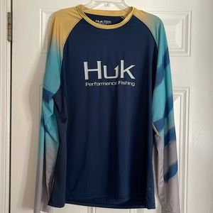 HUK performance shirt